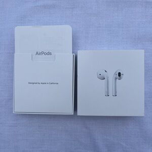 APPLE AirPods 1st Generation, With Paperwork and Box, Yellow AirPods Case
